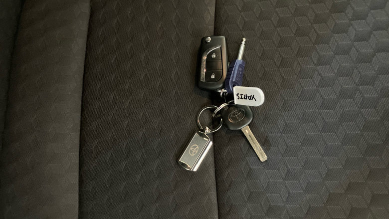 Toyota Yaris 1.5 Hybrid Design 5dr CVT Hybrid Hatchback